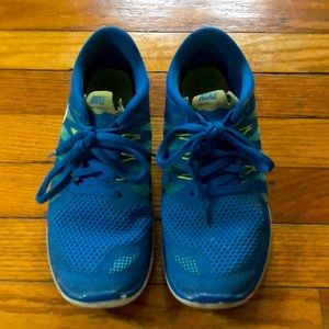 Blue Nike Free Runs 5.0